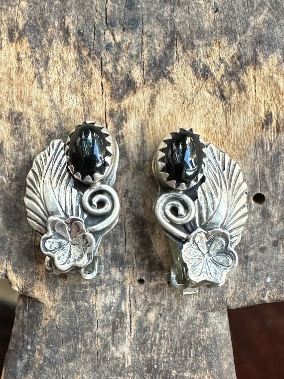 Vintage Navajo Native American Sterling Silver Black Onyx Clip on Earrings Etsy Canada