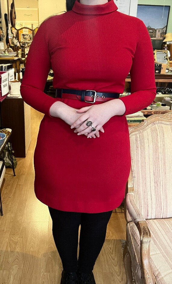 Bleecker Street Vintage Red 60s Mock Neck Bodycon 