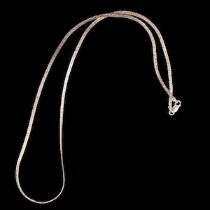 Vintage Sterling Silver 2mm Flat Herringbone Snake Disco 70s Chain Necklace 24” / Sterling jewelry / Silver Bracelet / snake Chain Jewelry