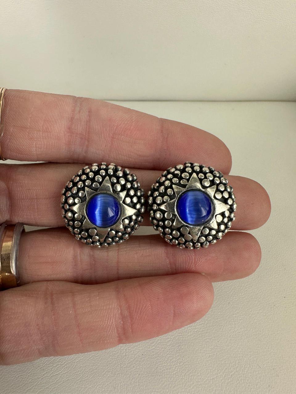 Vintage Sterling Mexico Brutalist Round Star Blue Cats Eye Clip On Earrings