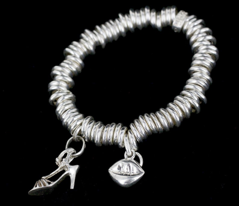 Vintage Heavy Sterling Links Of Londonsweetie Charm Bracelet Lips Heels 5 Charm Bracelets Jewelry Papayeou Fr Vintage Heavy Sterling Links Of Londonsweetie Charm Bracelet Lips Heels 5 Charm Bracelets Jewelry Papayeou Fr