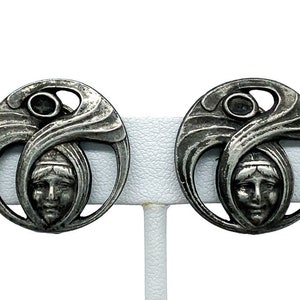 Vintage Art Nouveau Revival Pewter Maiden Face Circle Clip On Earrings/ Art Nouveau Style maiden Face Earrings/ Art Nouveau Earrings