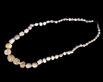 Vintage Art Deco Mother of Pearl Beaded Necklace, 17”