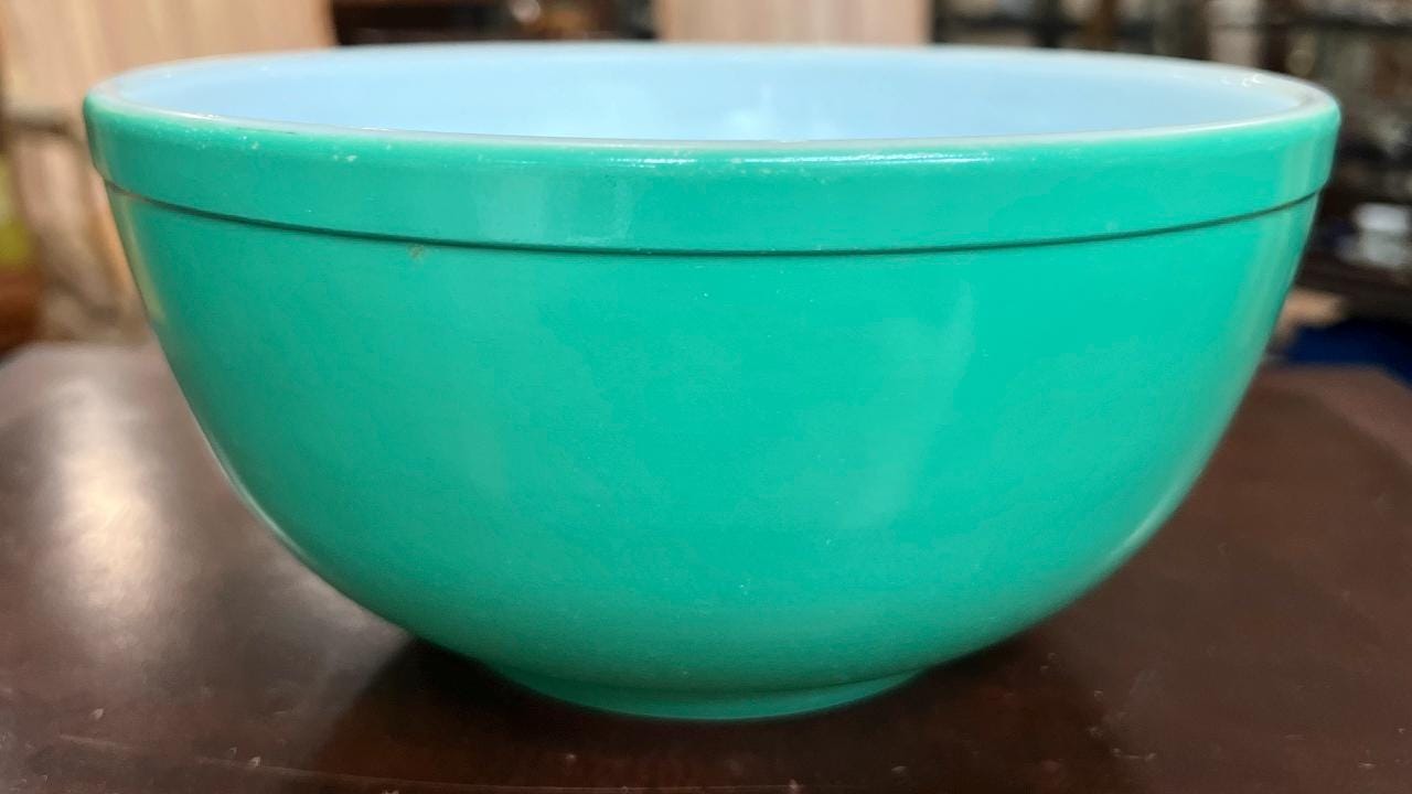 ヴィンテージ パイレックス ミキシングボウルセット：原色、入れ子式