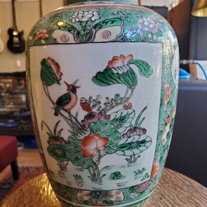 Antique Chinese Famille Verte Porcelain Qing Dynasty Bird Scenic Jar 19th C. 10&quot;
