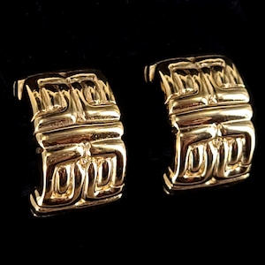 Vintage Givenchy Signed Geometric  Pattern Gold Plate Clip On Earrings 1&quot; / Givenchy Jewelry / Geometric Design / Mid Century Jewelry