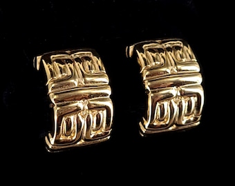 Vintage Givenchy Signed Geometric  Pattern Gold Plate Clip On Earrings 1&quot; / Givenchy Jewelry / Geometric Design / Mid Century Jewelry