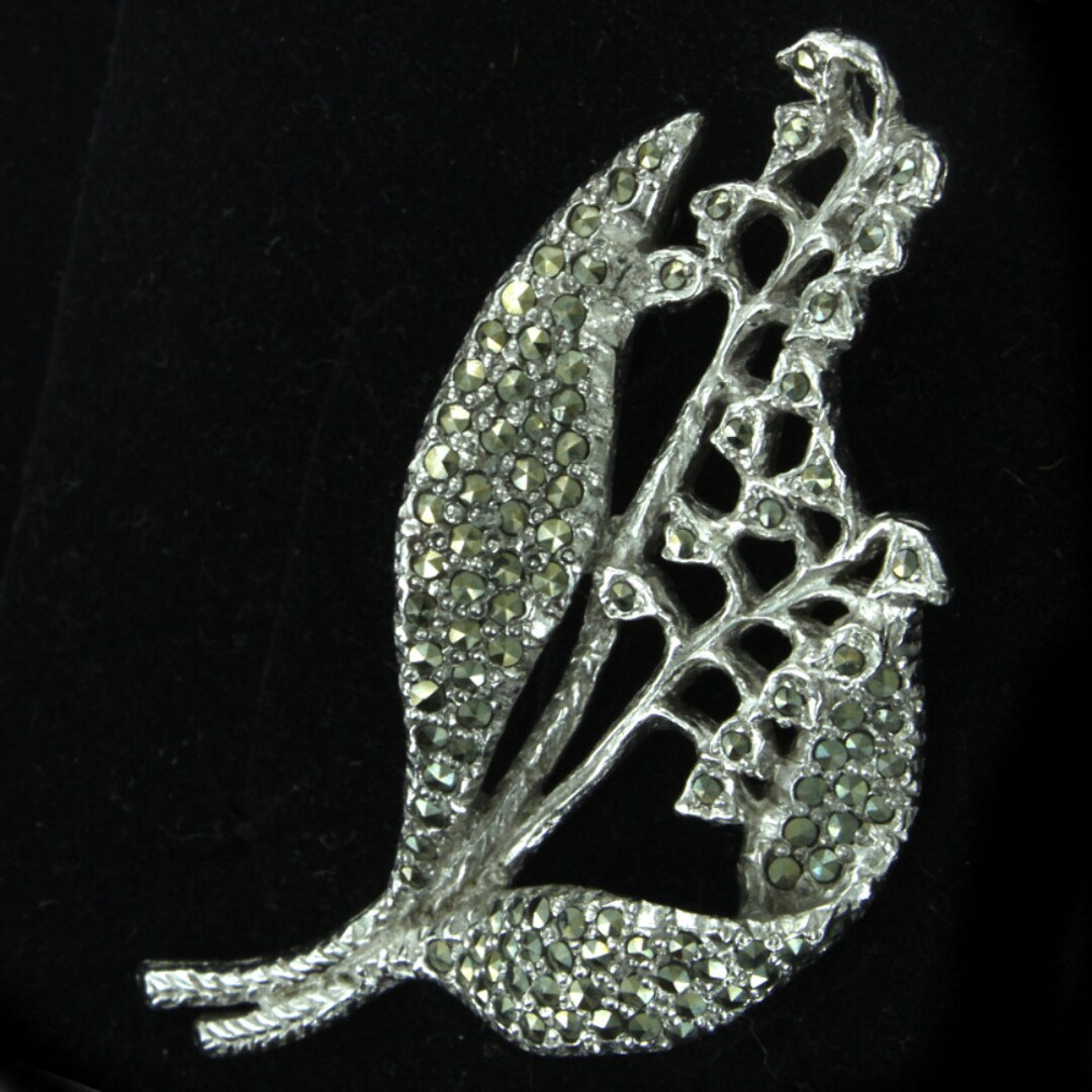 Broche Art Déco En Argent Massif Avec Marcassite - Forme Fleur Vintage - Bijou Ancien Occasion