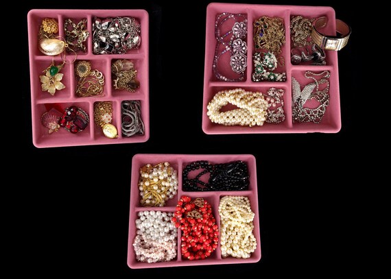 Vintage Large Lot of Costume Earrings Necklaces Ri