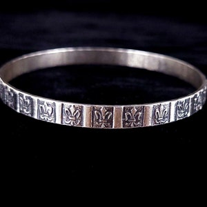 Vintage Sterling Silver Danecraft Fleur De Lis Mid Century Bangle Bracelet 8” / Danecraft Jewelry / Fleur De Lis Jewelry / Gifts for her