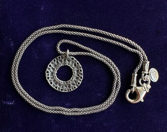 Vintage Sterling Silpada Atomic Organic Crater Textured Circle Necklace 17”