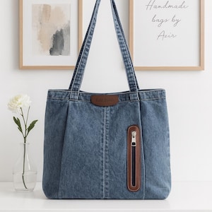 Denim Tote Bag: Casual Blue Jean Purse with Zipper