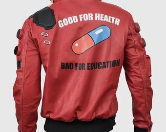 ブラックのAKIRA金田を象徴するレザーバイカージャケット、AKIRA