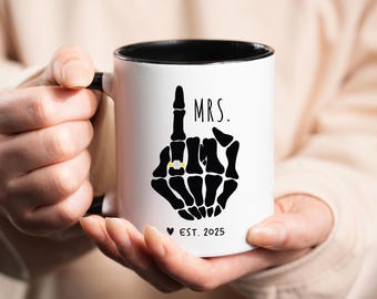 Bride Skeleton Hand, Engagement Gifts, Couple Coffee Mug Set, Goth Bride Gifts, Skeleton Wedding,Set Goth Bride Gifts,Funny Mr And Mrs Mug