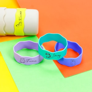 Personalized Silicone Bottle Band: Custom Engraved Name Label, Anti-Slip Grip