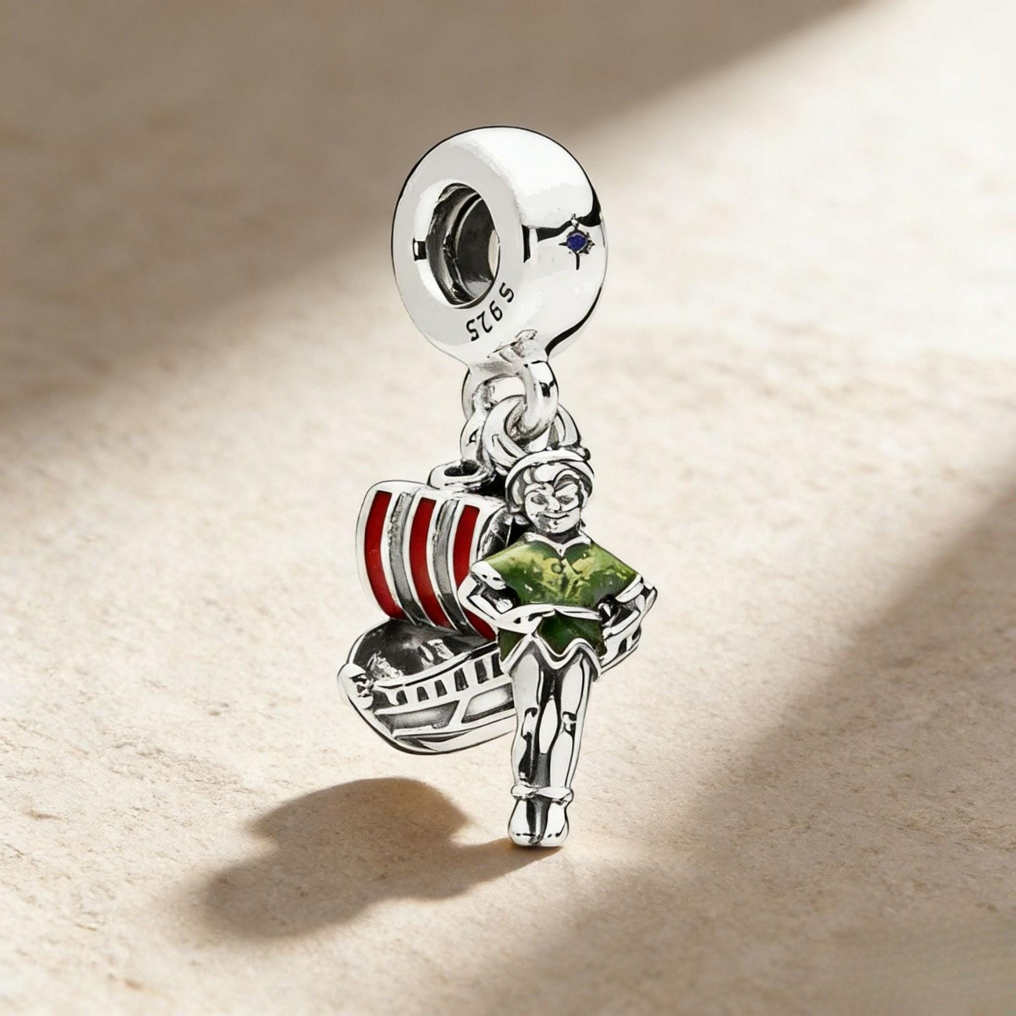 ディズニー　PANDORA　ピーターパン　チャーム　925スターリングシルバー Pandora peter pan - Etsy 日本