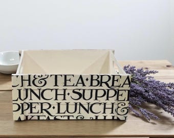 A Gorgeous Emma Bridgewater Black Toast & Marmalade Oven Dish With
