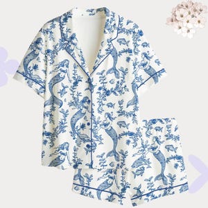 Pijama de sirena azul de Toile de Jouy: un regalo de cumpleaños único para ella.