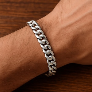 925 Sterling Silver Bracelet For Men: Elegant Gift