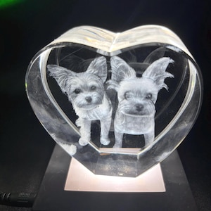 Custom Pet gift 3D Crystal printed heart – Dog or Cat Photo Keepsake | Memorial or Gift for Pet Lovers | Personalized Laser Engraved Crystal