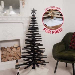 Schwarzer Holzpaletten-Weihnachtsbaum, moderner umweltfreundlicher Baum, einzigartiges Weihnachtsdekor, alternativer Baum, saisonale Wohnkultur