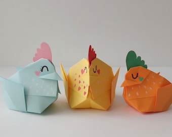 Faltanleitung für ein Origami-Huhn, Bastelanleitung für Bauernhoftiere, DIY-Ostereierhalter, Frühlings-Tischhenne, süße Kükenfigur