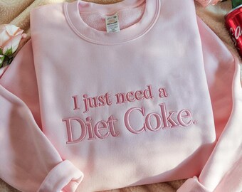 Sudadera bordada "Necesito un Dr. Pepper", sudadera Dr. Pepper, camiseta para amantes de la cafeína, suéter minimalista con refresco, regalo para los amantes de las bebidas