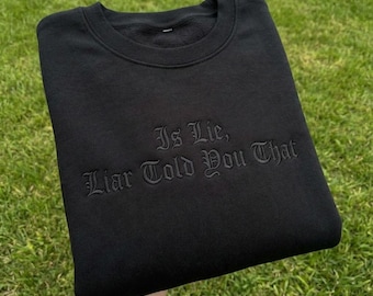 Bluza z haftem „To kłamstwo, kłamca ci powiedział”, bluza z motywem romansu hokejowego, prezent dla fanów hokeja LGBT, prezent z podgrzewanym filmem, koszulka sportowa dla gejów