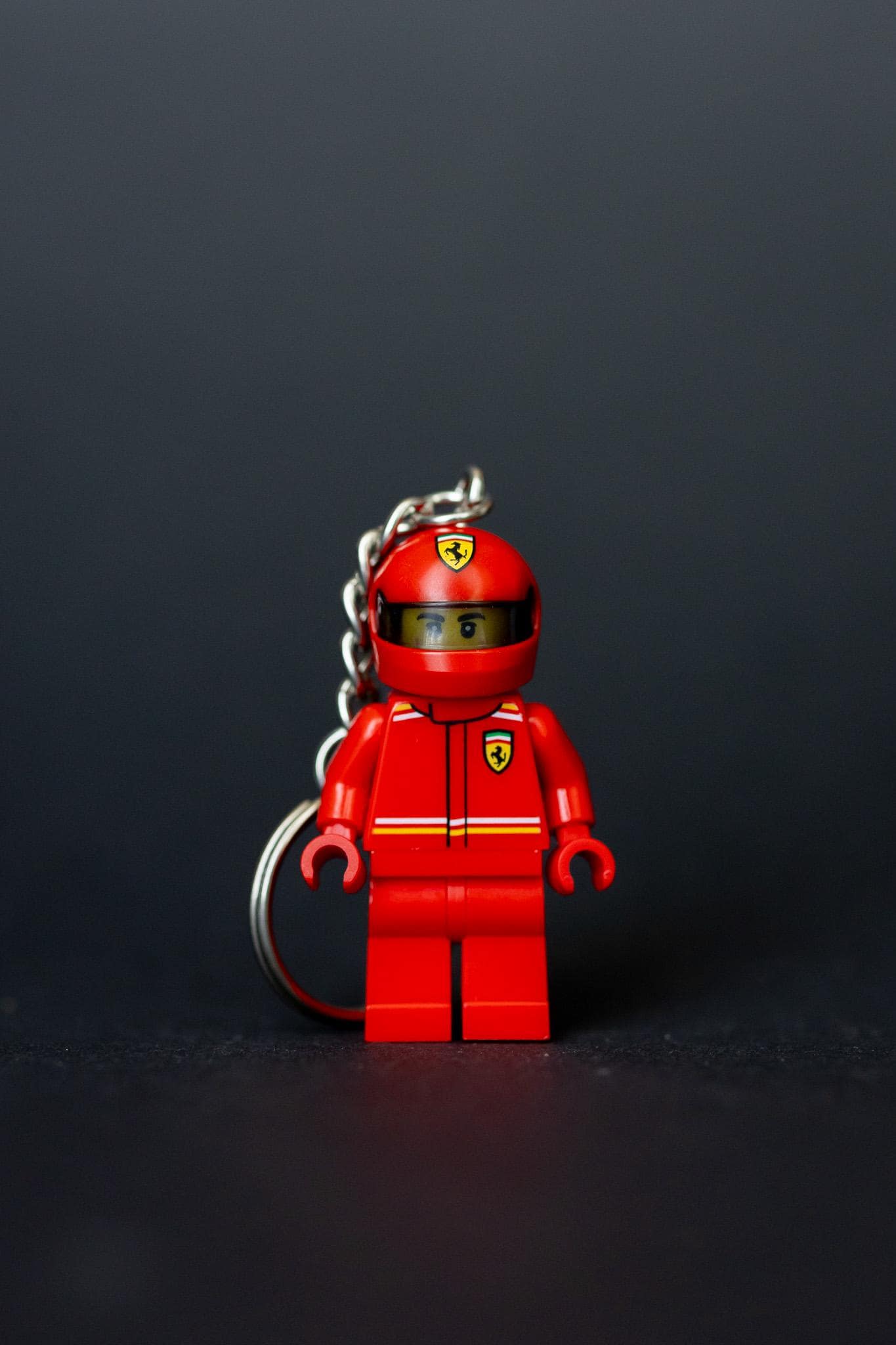 陶器製のF1ドライバーの人形 il_fullxfull.7291881581_6lxu.jpg