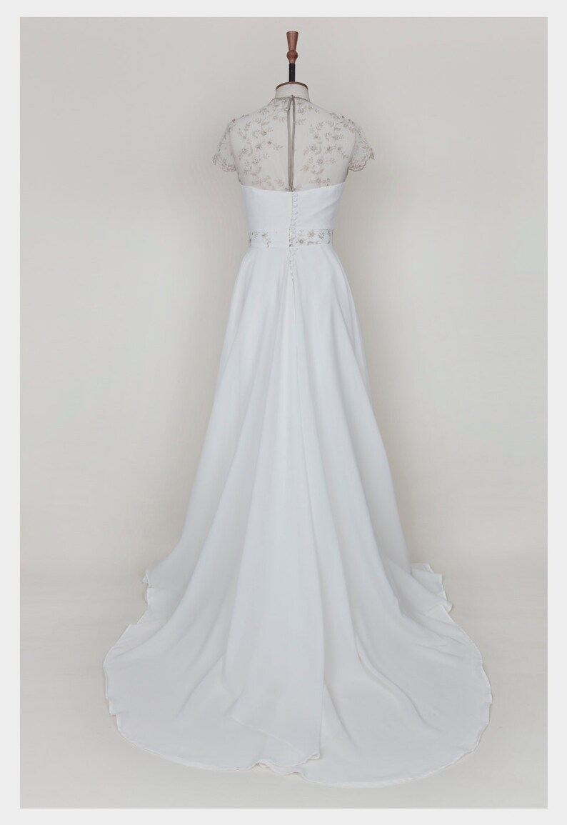 Lucille 1940's inspired Bridal Gown. image 3
