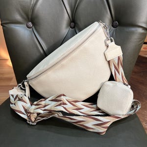 Genuine Leather Bumbag: Versatile Crossbody Hip Bag with Removable Pouch