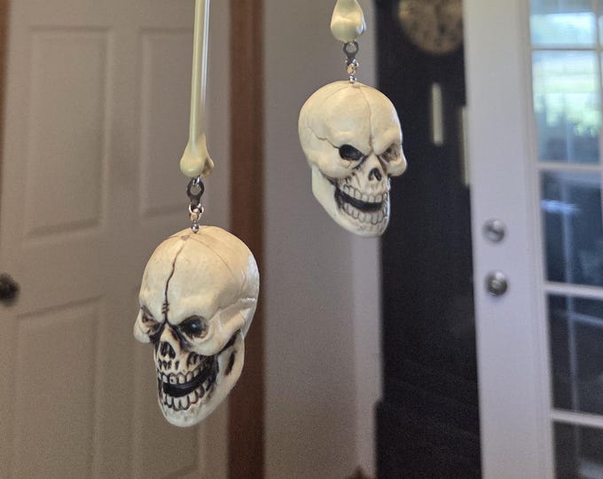 Goth Decor Skull Ceiling Fan Chain - Unique Gothic Home Decor Gift & Spooky Halloween Decoration s3
