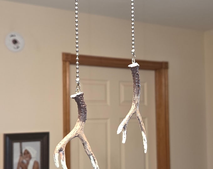 Western Decor Faux Mini Deer Antler Fan Pulls - Rustic Farmhouse Cabin Decor Deer Hunter Gift Country Home Ceiling Decoration Practical Gift