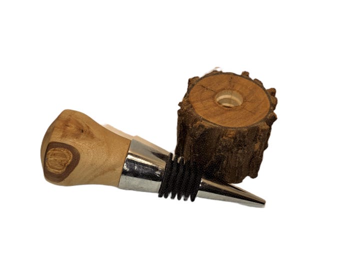 Handmade Rustic Pecan Wood Bottle Stopper with Stand - Perfect Housewarming & Wedding Gift, Wine Lovers Gift