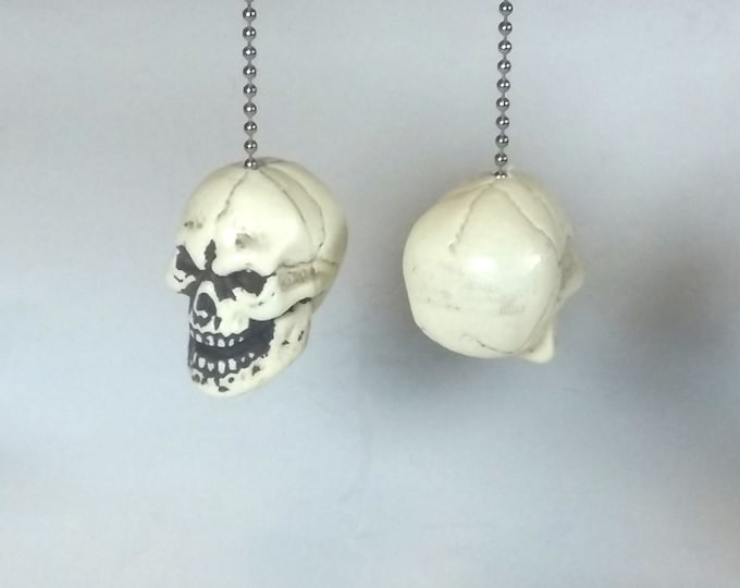 Skull Ceiling Fan Pull Chain - Goth Decor / Halloween Decoration / Creepy Decor / Macabre Gift / Horror Decor / Unique Gift