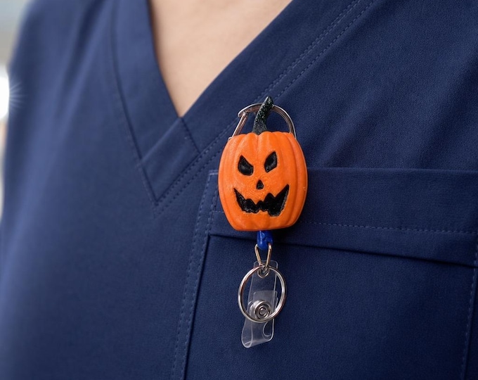 Halloween Jack-o'-lantern Badge Reel | Fun Retractable Badge Holder for Nurses & Teachers
