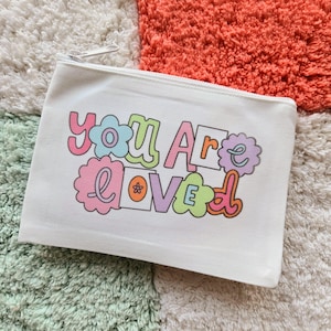 小さなキャンバスジッパーポーチ | You Are Loved