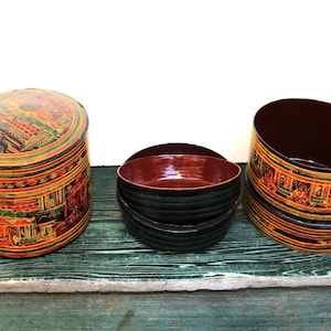 Vintage Burmese Lacquerware: Round Betel Nut Box with 2 Trays