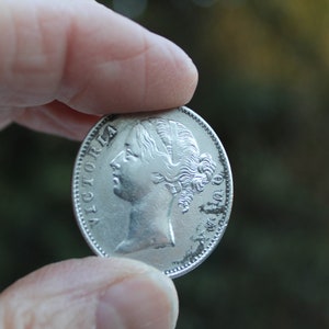 1840 Queen Victoria Silver One Rupee Coin, East India Company