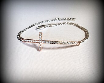 Pulseira de cruz de cristal lateral em ouro rosa: tornozeleira de corrente de prata esterlina
