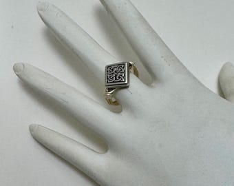 Anel Celta Enrolado em Arame: Contas de Diamante em Estanho e Prata Antiga