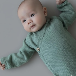 Stickmönster för babysparkdräkt i PDF-format | Nyfödd till 12 månader | Enkel stickad babysparkdräkt för pojke och flicka | Jumpsuit för spädbarn | Direkt nedladdning