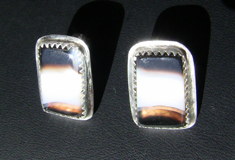 Black and White Sardonyx Agate Rectangular Posts