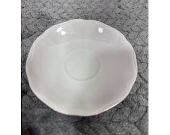 Schlögl-Vienna Austria Souvenir White Porcelain Scalloped Saucer 4.75 Inch
