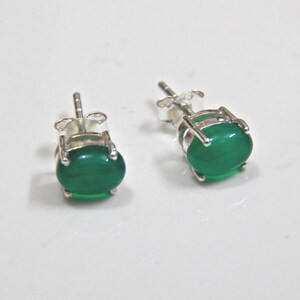 Green onyx Stud Earring Jewelry - Handmade Sterling Silver Earring - Natural Gemstone Stud - gemstone jewelry Gift for her Green earring