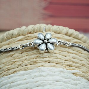 925 Sterling silver Pearl bracelet Natural White Pearl Gemstone Bracelet Handmade Bracelet Wedding Gift Gift For Her Gift For Mom