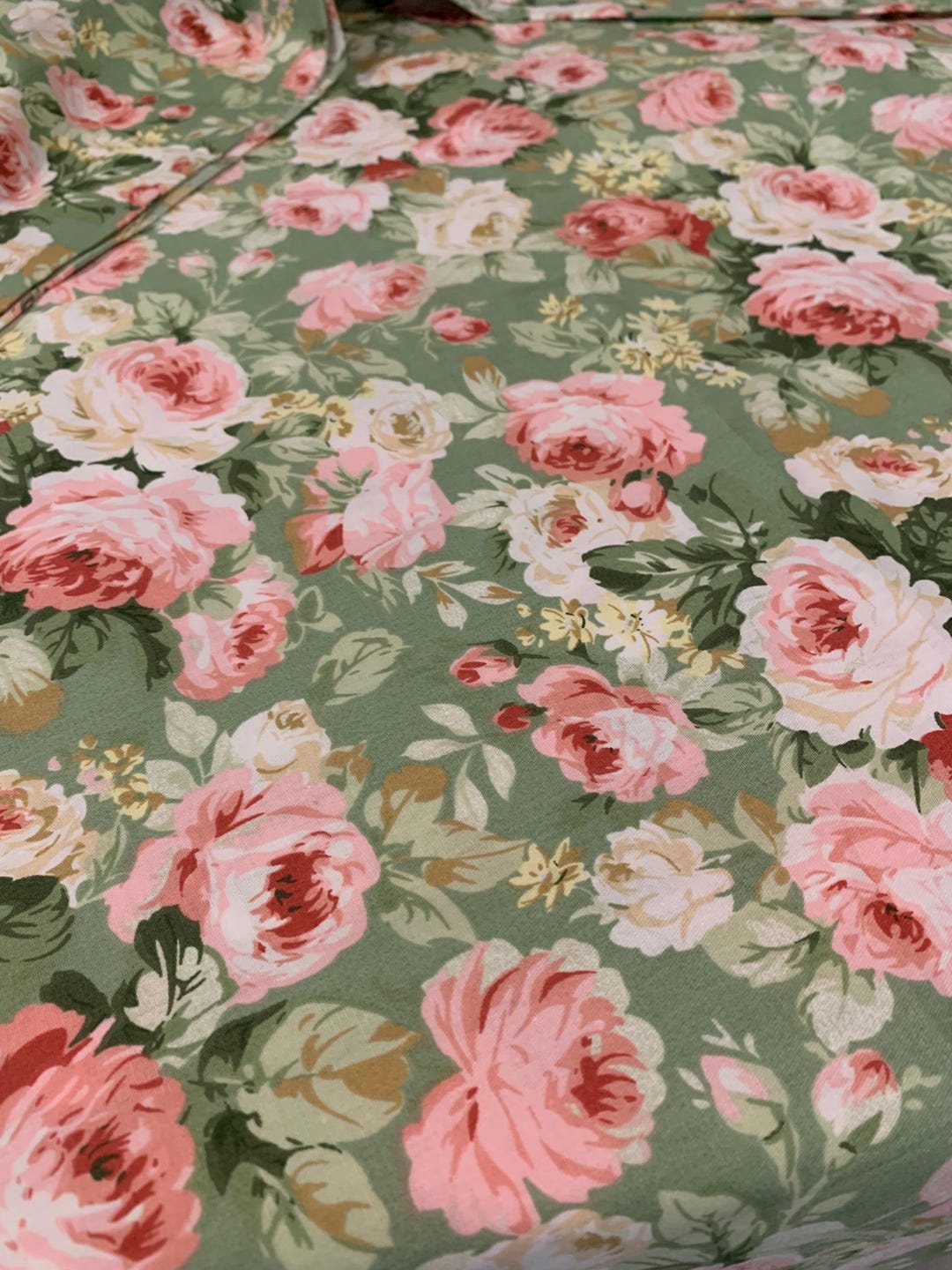 Vintage Romantic Cottage Chic Floral Roses Cotton Fabric ~ Pink Green ...