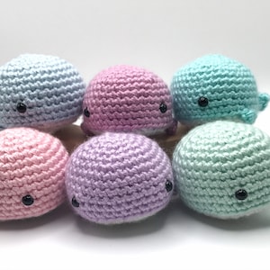 Small Crochet Whale Amigurumi Key Ring Optional 6 Pastel Colors image 1