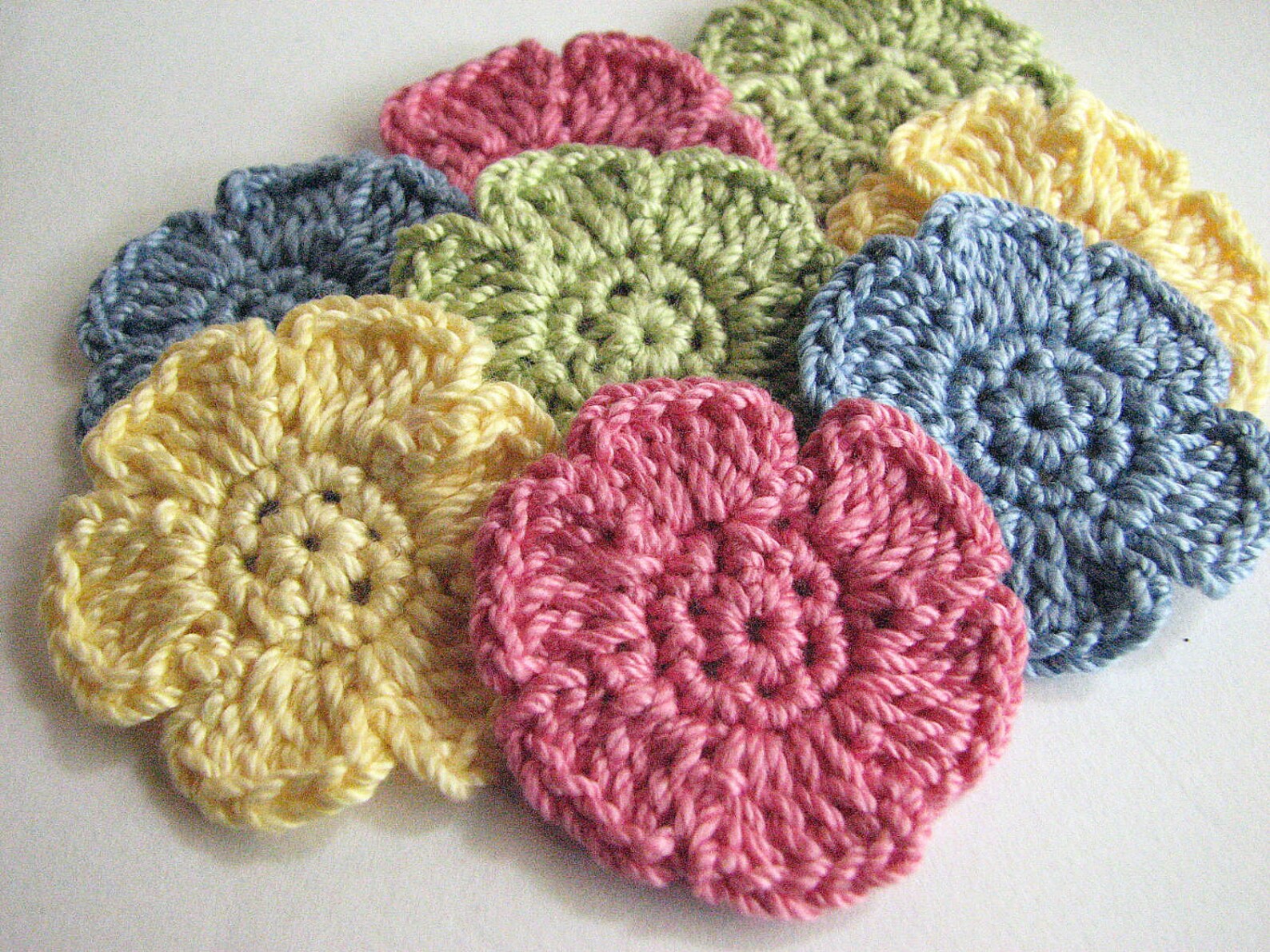 Crochet Flower Pattern Simple Flat Six Petal Flower Etsy