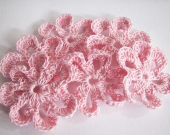 Crochet Flower Appliques - Pink in a Loopy Style - 6